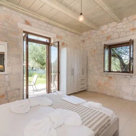 דירה Stone Kalamákion